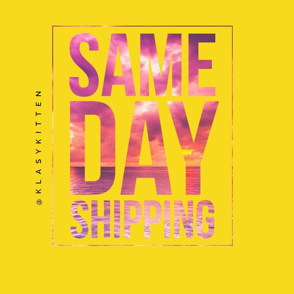 Banana Republic Sheer Button Up Top - Picture 6 of 7